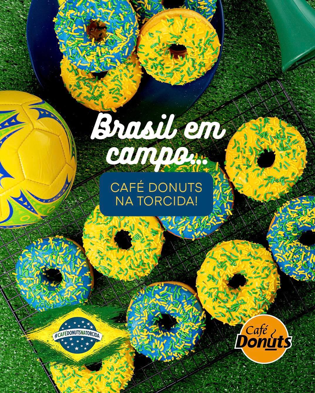 🇧🇷⚽ Quando o Brasil entra  em campo… a torcida já sabe o seu lanche oficial!